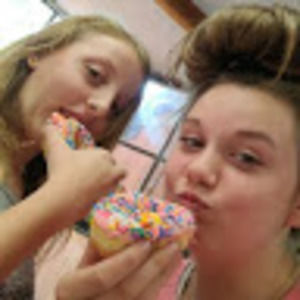 Meet your Posher, Lily